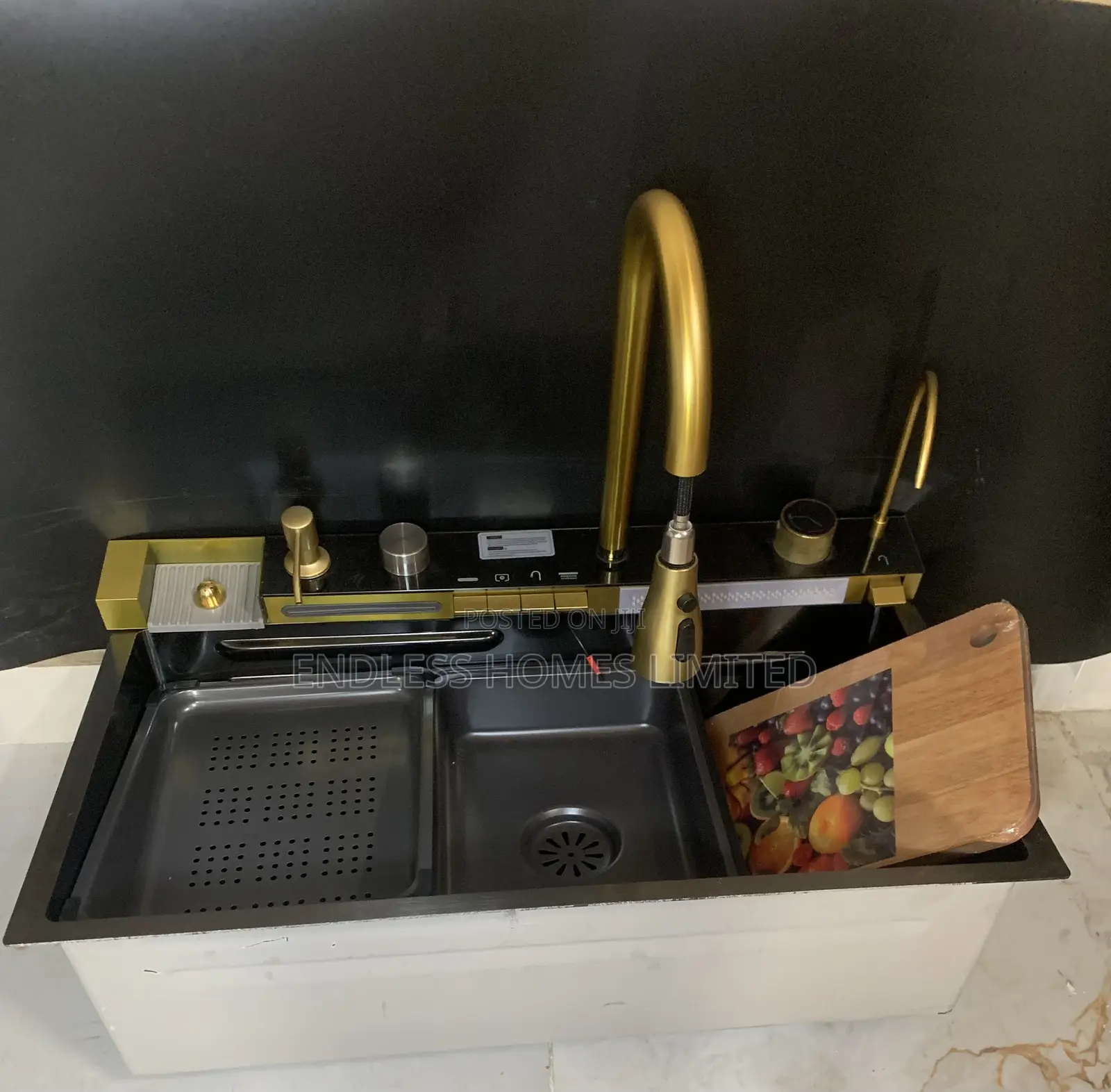 Upgrade Your Kitchen Space With Multifunctional Sink