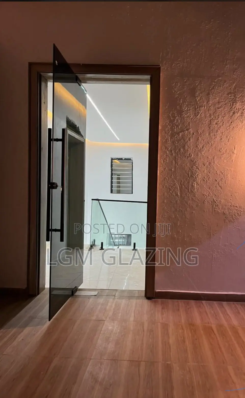 Professional 10mm Tampered Glass Door Installation | LGM Glazing