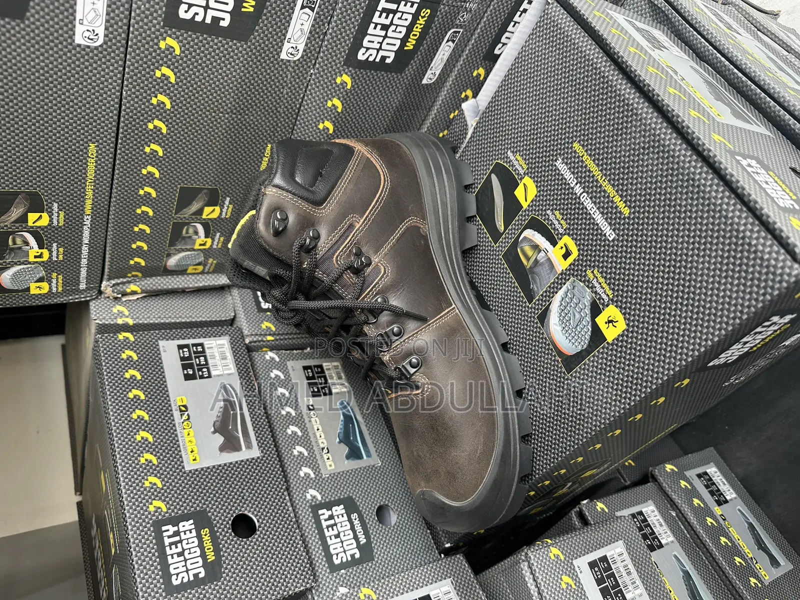 Vesuvio S3 Mid Safety Joggers Boot