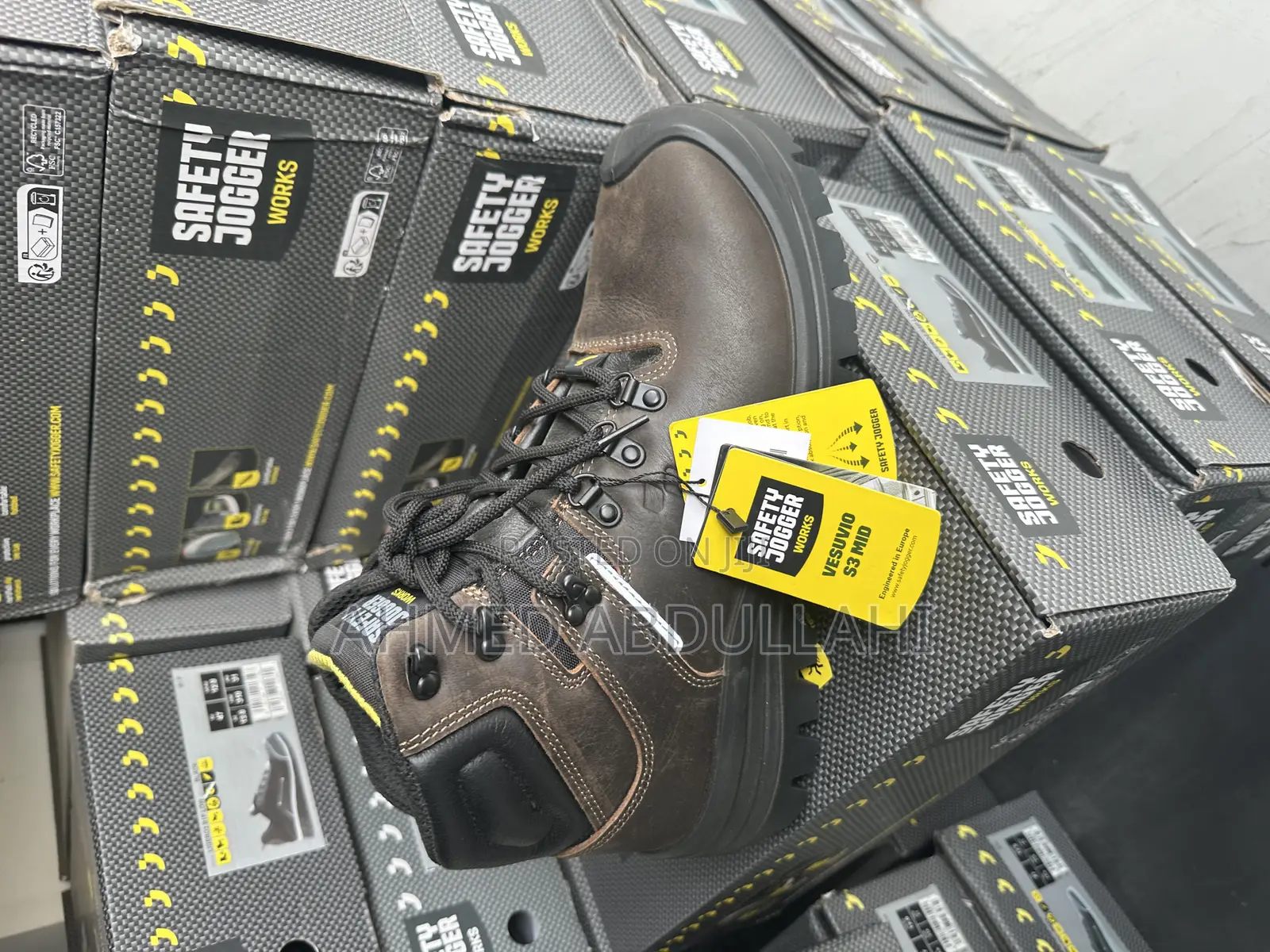 Vesuvio S3 Mid Safety Joggers Boot