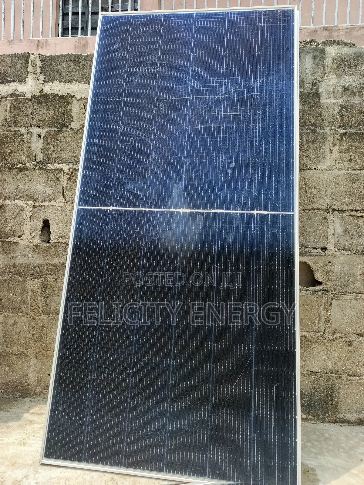 Jinko 750watt Solar Panel//