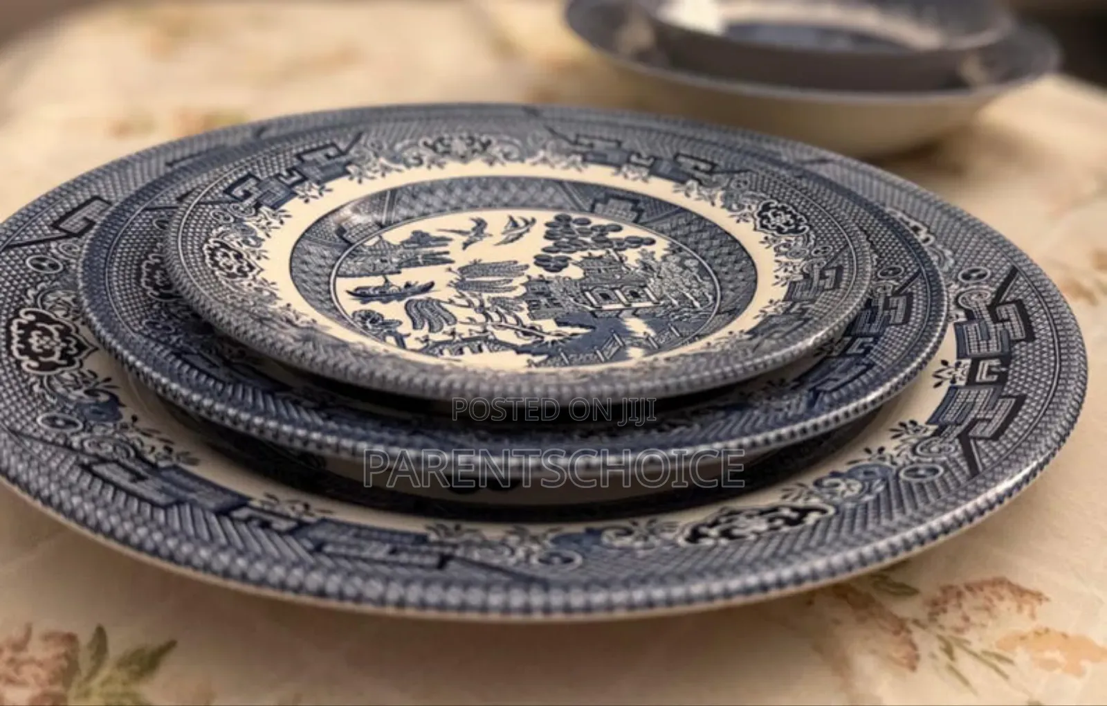 Pink/Blue Willow 12,18,19,20-Piece Dinnerware Set Queen's by Churchill
