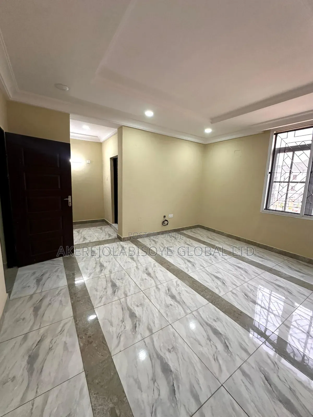 3bdrm Apartment in Jahi Gilmore, Abuja for rent