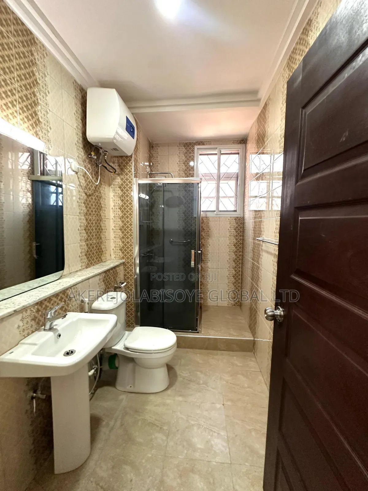 3bdrm Apartment in Jahi Gilmore, Abuja for rent