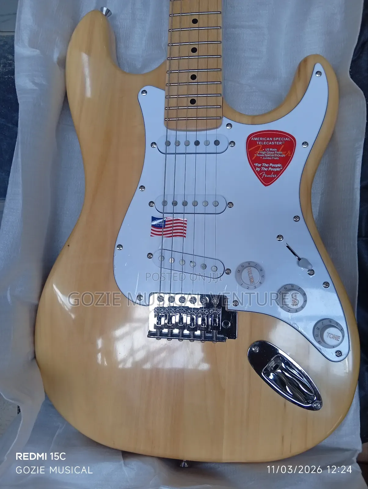 Fender Stratocaster Electric Lead Guitar Wood Colour