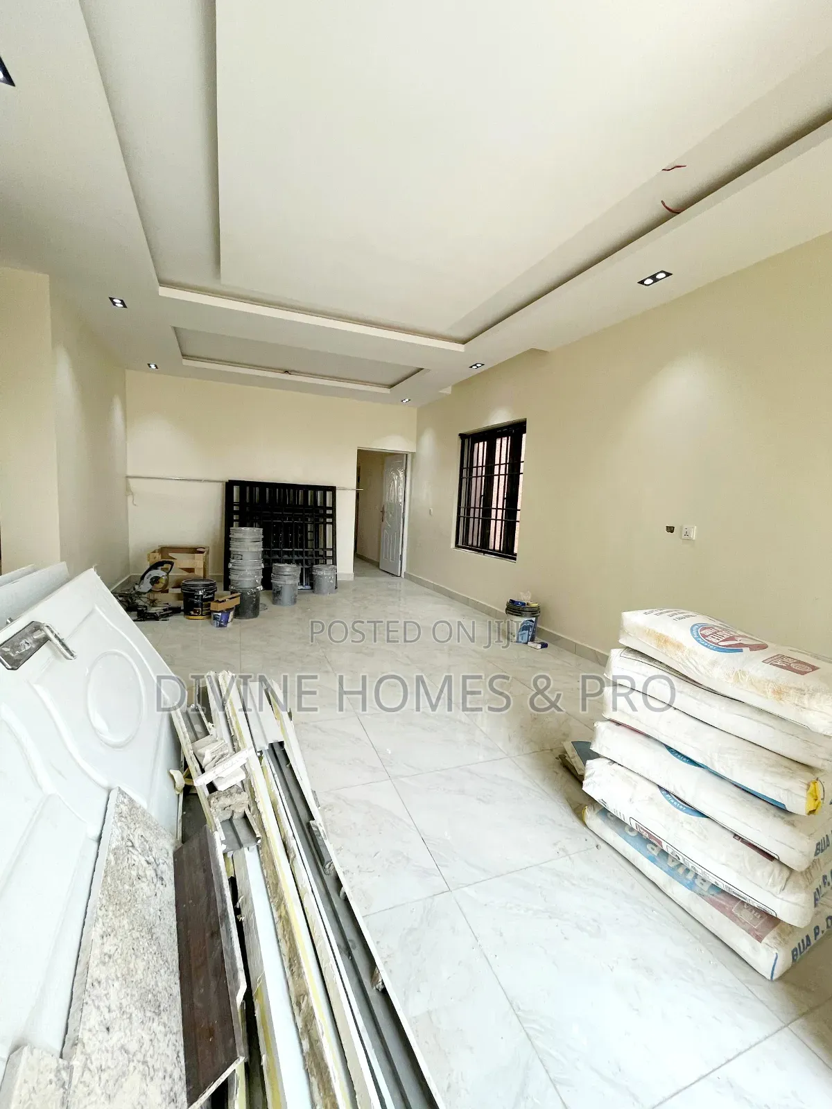 3bdrm Block of Flats in Life Camp for rent