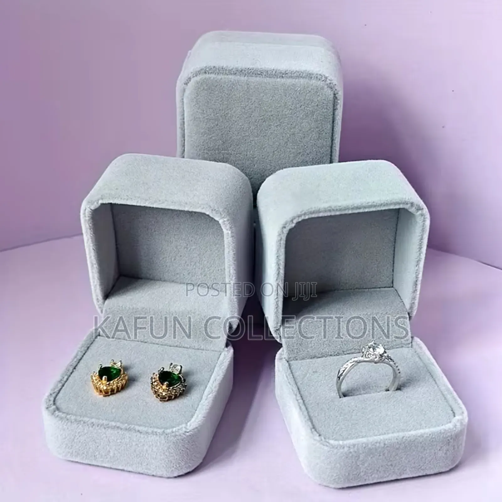 Grey Portable Jewelry Box - 15pieces