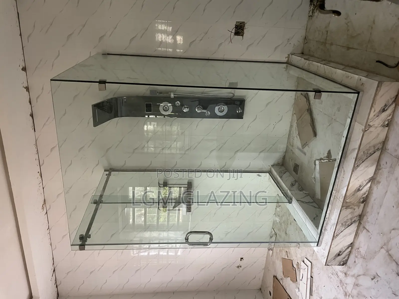 Tempered Glass – Shower Cubicle , Office Home | LGM Glazing