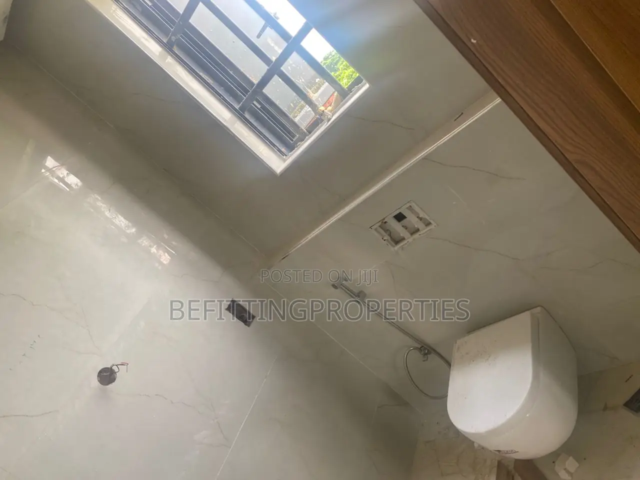 3bdrm Block of Flats in Ikoyi for sale