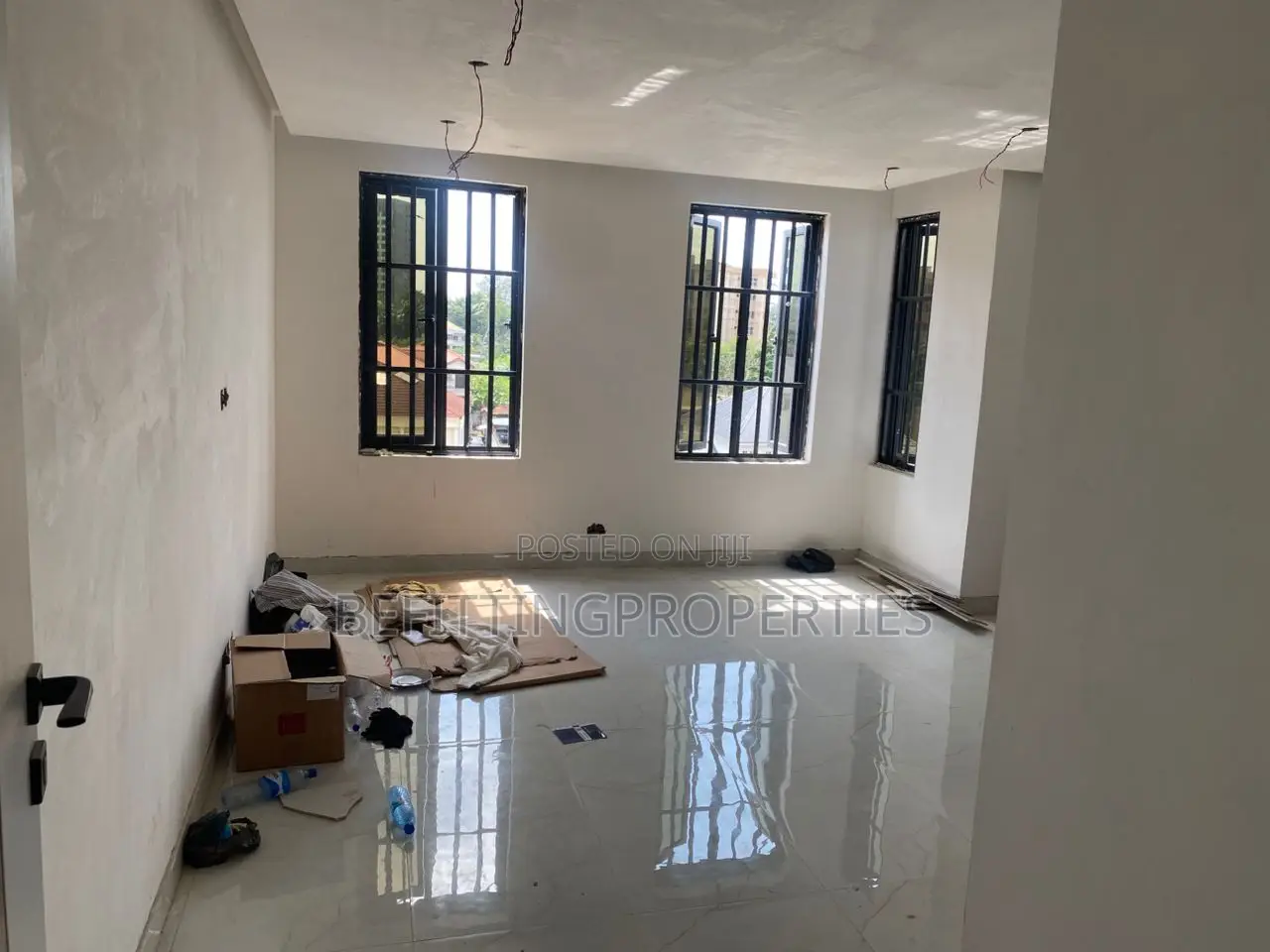 3bdrm Block of Flats in Ikoyi for sale