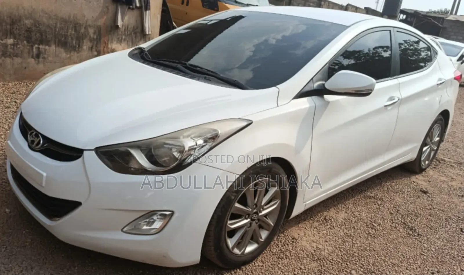 Hyundai Elantra 2011 White