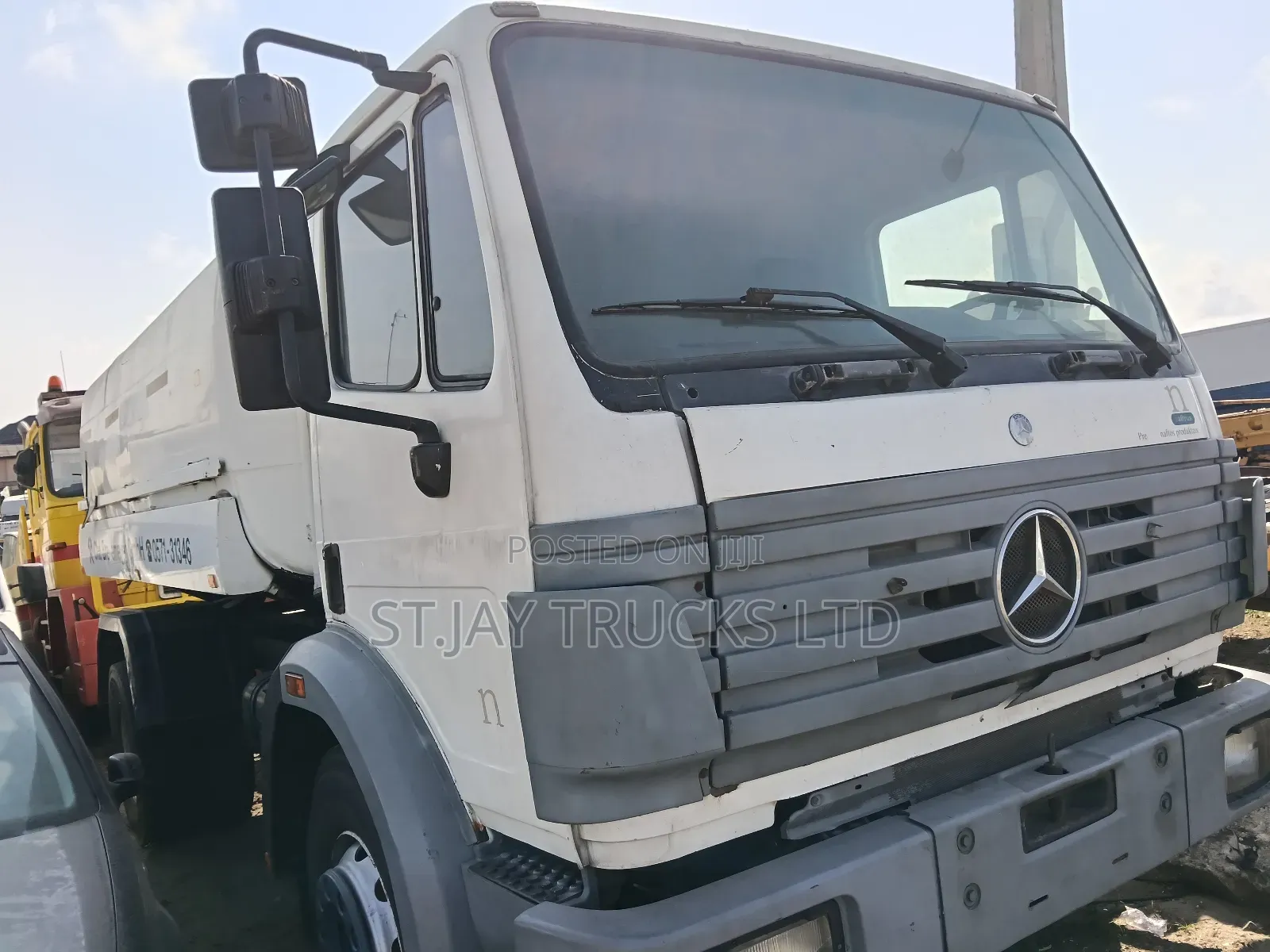 Mercedes Benz Water Tank