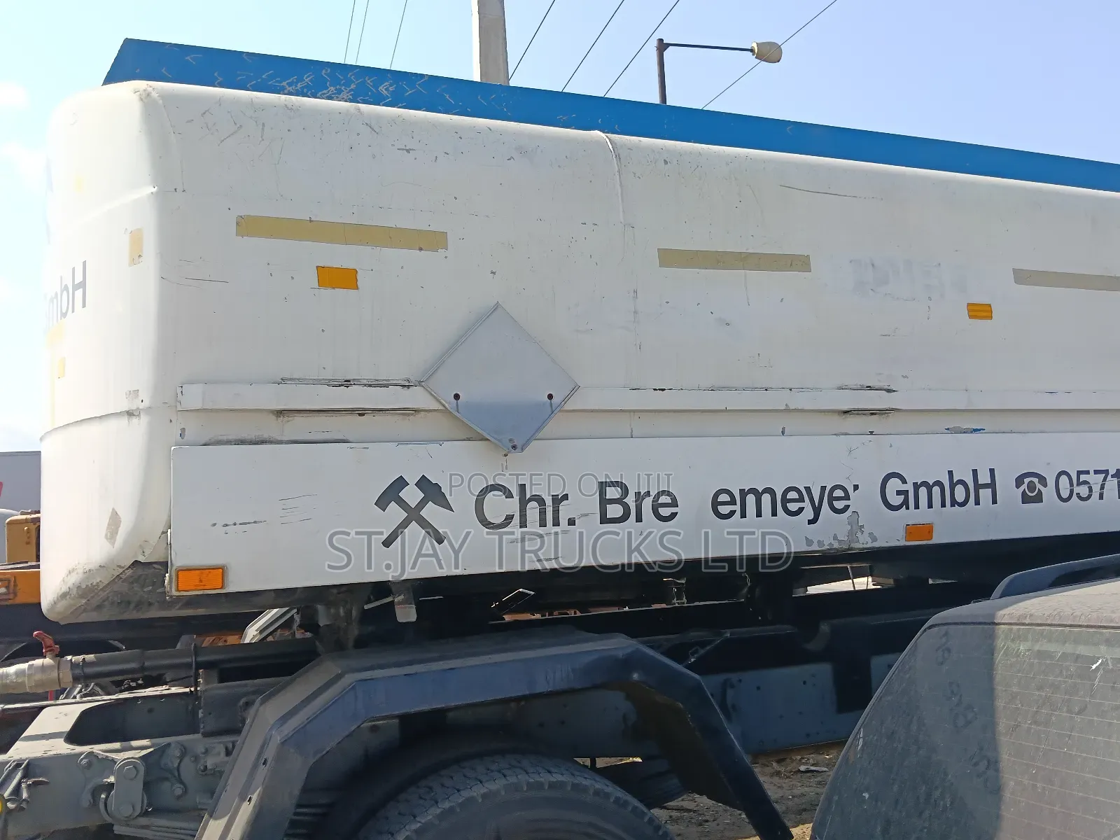 Mercedes Benz Water Tank