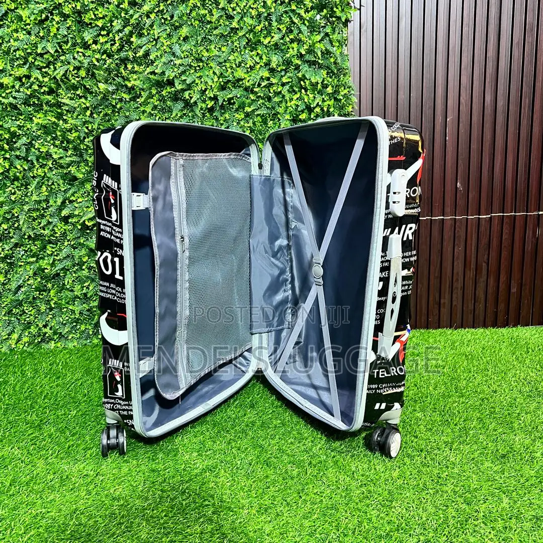 Title: Black Graphic Print Hard Case Cabin Suitcase