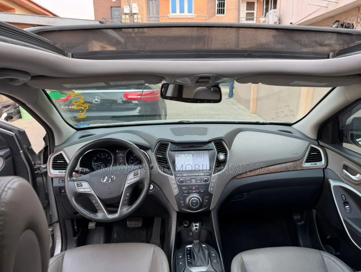 Hyundai Santa Fe Limited Ultimate AWD 2017 Silver