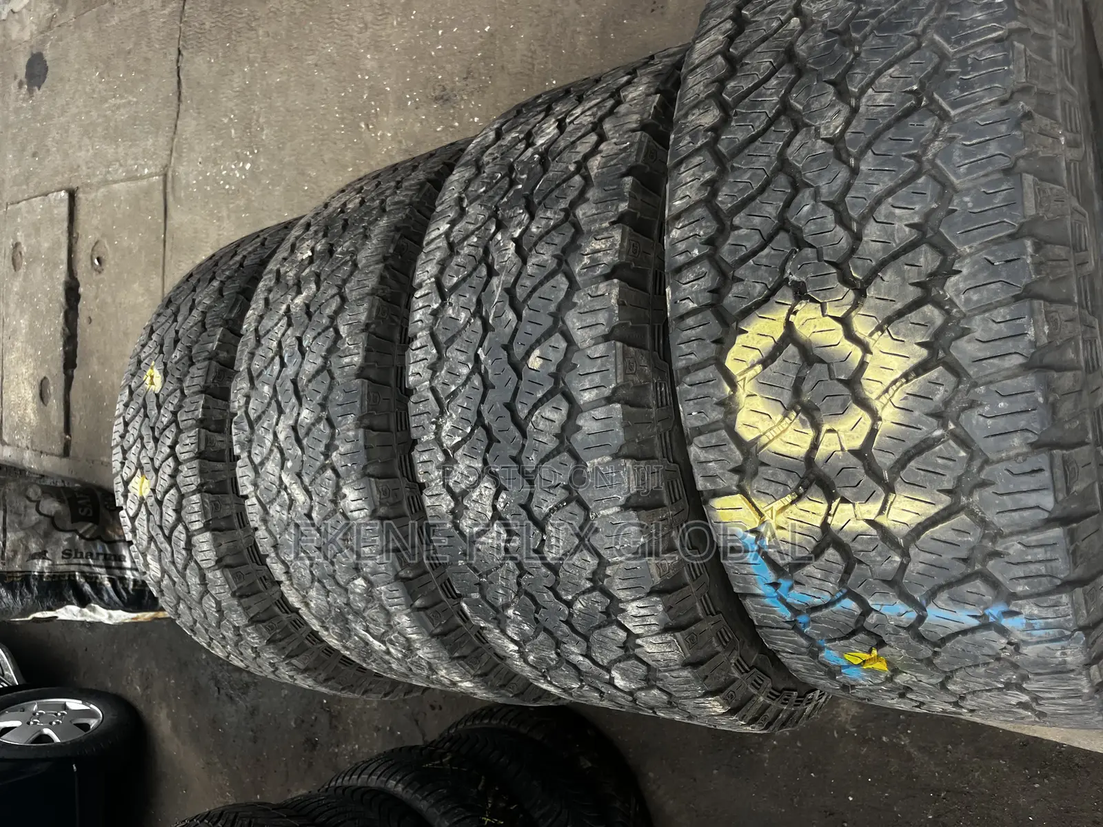255/55/18off Road