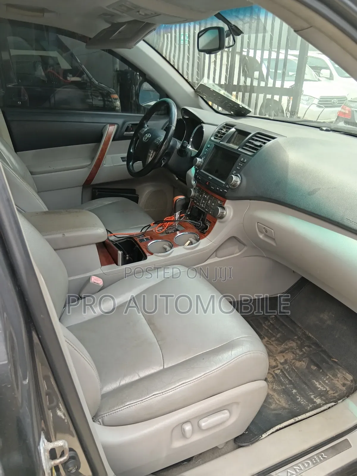 Toyota Highlander Limited 2010 Gray