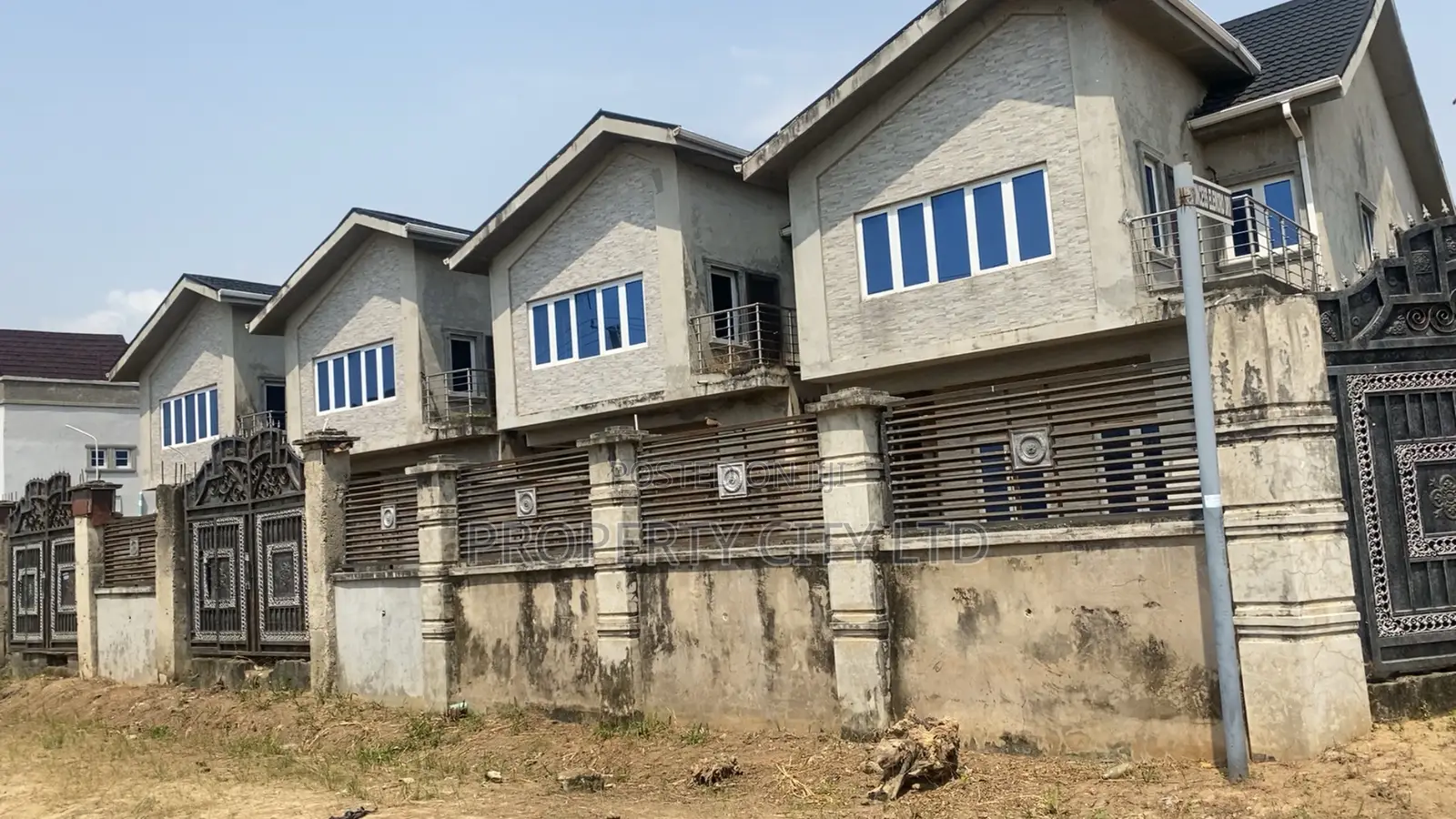 4bdrm Duplex in Valley View Estate, Ikorodu for sale