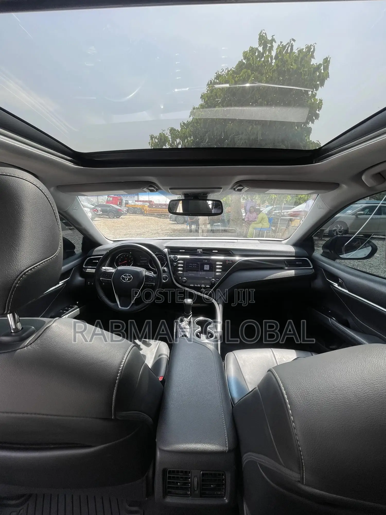 Toyota Camry XSE FWD (2.5L 4cyl 8AM) 2018 White