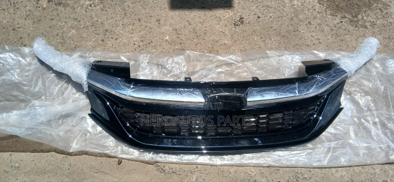 Front Grill Honda Accord 2016_2017