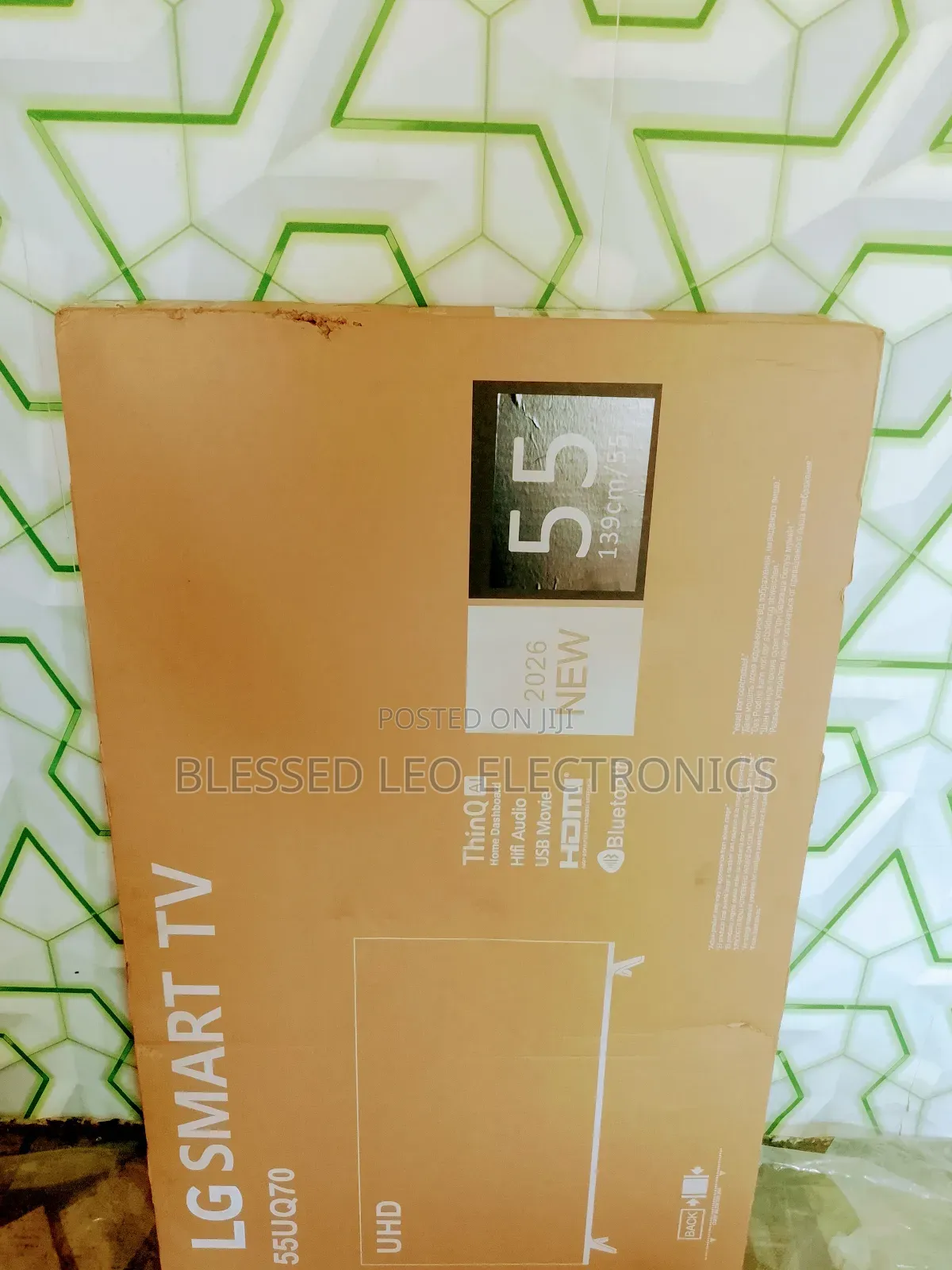  50" Smart Tv – Frameless Feature-Packed!
 Built-in Bluetooth