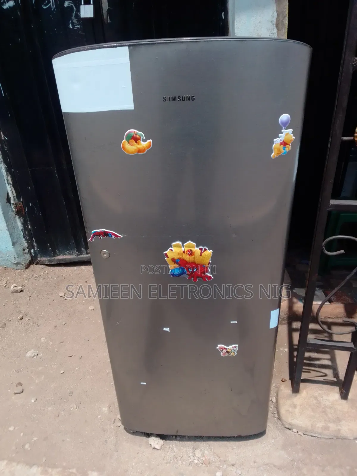 Samsung 217l R Efrigerator, Inverter Tech X, Excellent Ice Chilling,