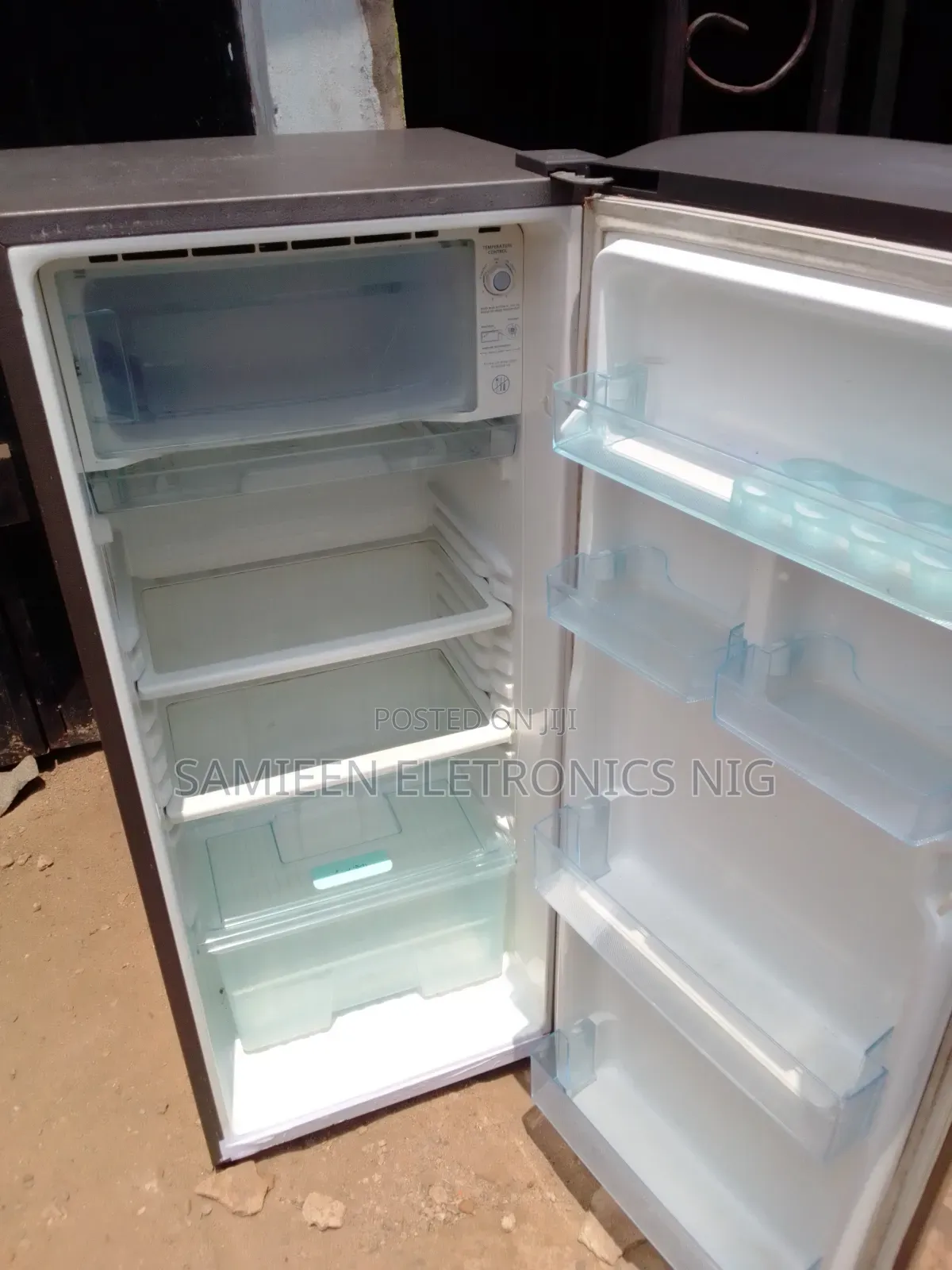 Samsung 217l R Efrigerator, Inverter Tech X, Excellent Ice Chilling,