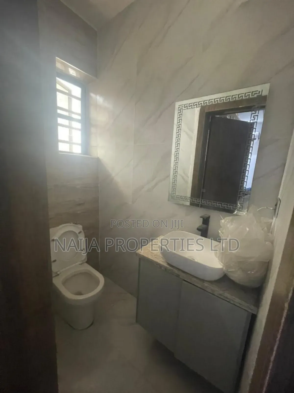 4bdrm Duplex in Ologolo for rent