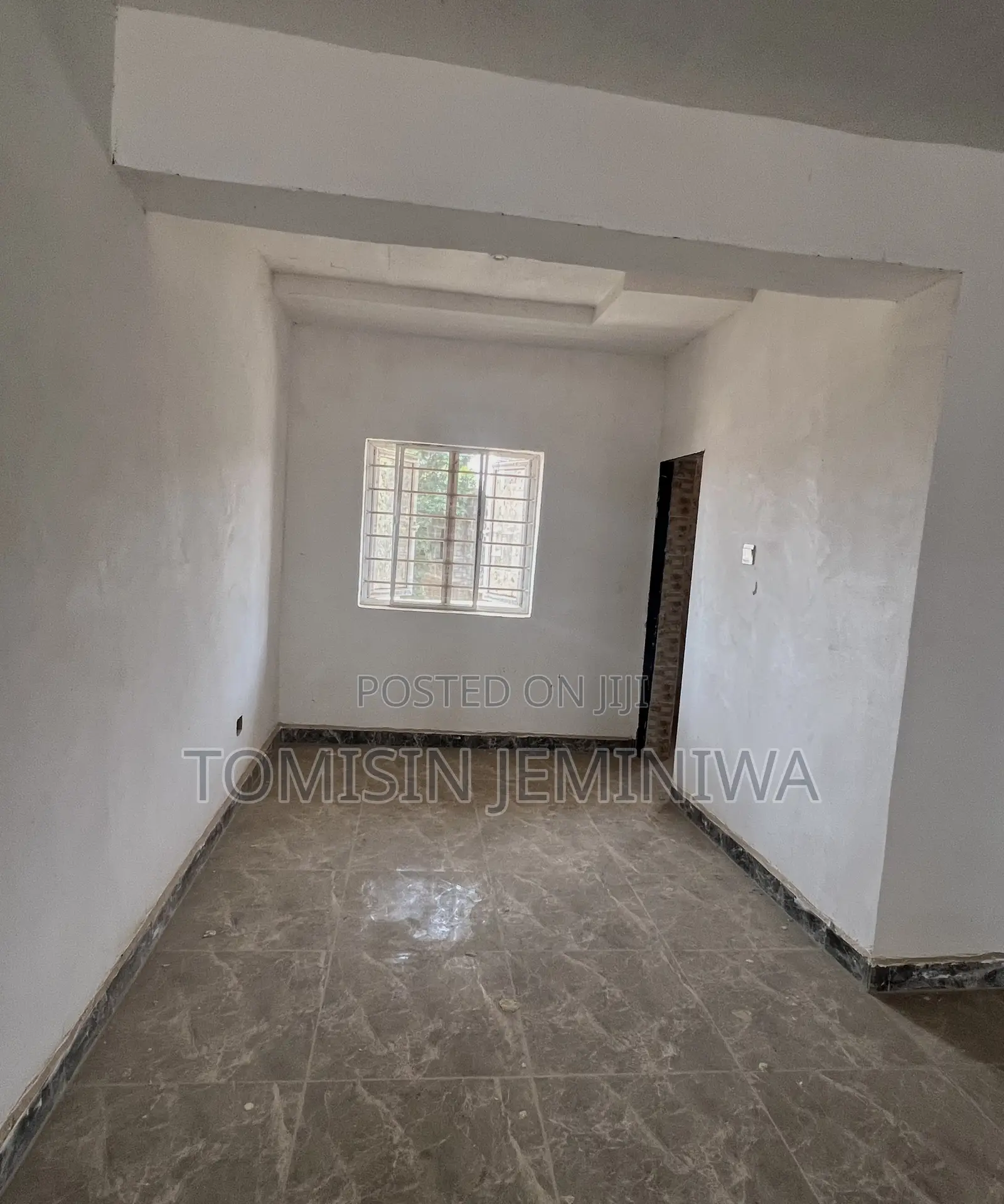 Furnished 3bdrm Block of Flats in Pacific Estate, Kubwa for sale