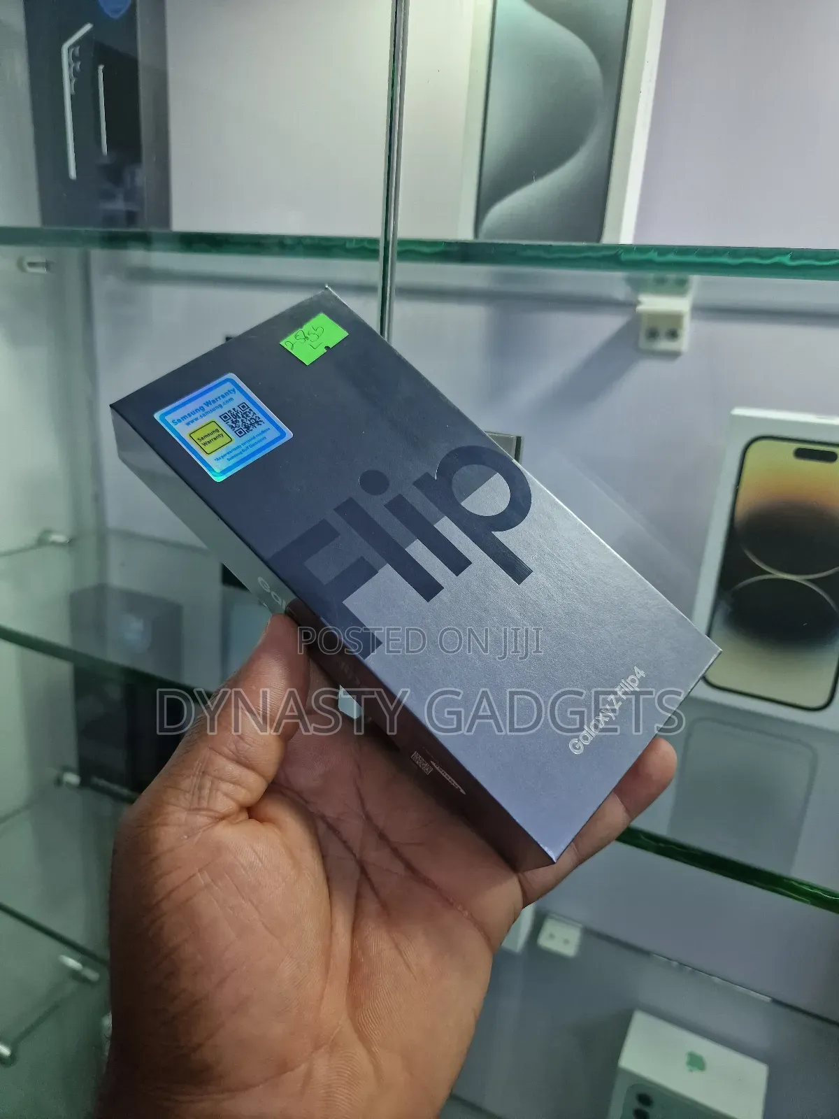 New Samsung Galaxy Z Flip4 256 GB Purple