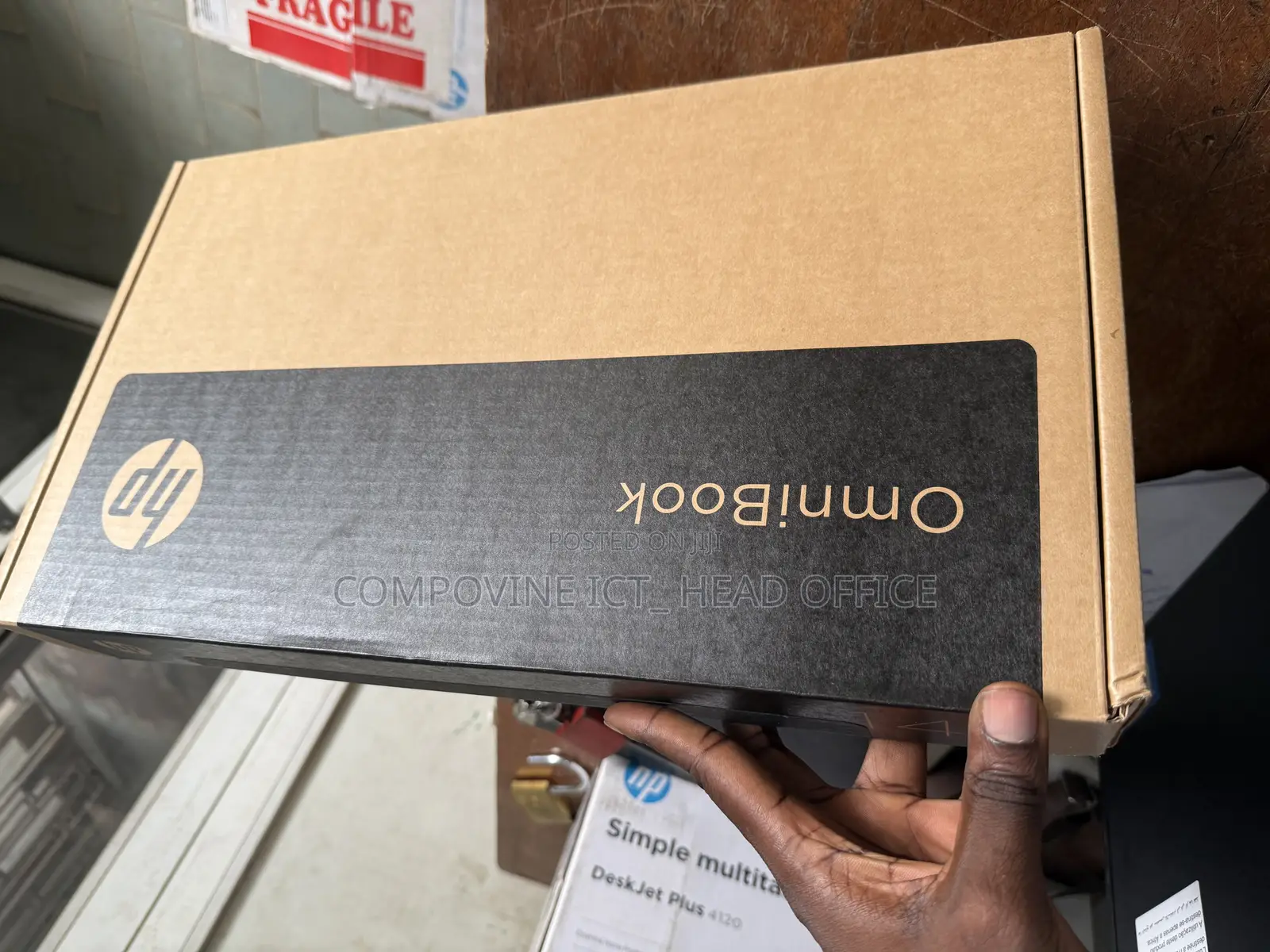 New Laptop HP OmniBook 5 Flip 8GB Intel Core i5 SSD 512GB