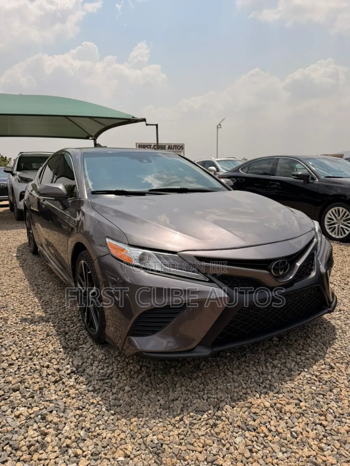 Toyota Camry XSE (2.5L 4cyl 8A) 2019 Gray