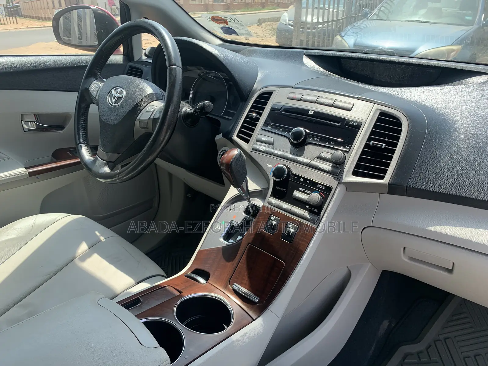 Toyota Venza Limited 2010 Red