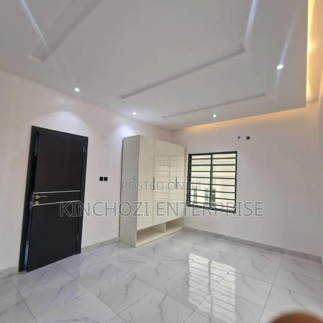 3bdrm Duplex in Rockvale Manors, Zone B for rent