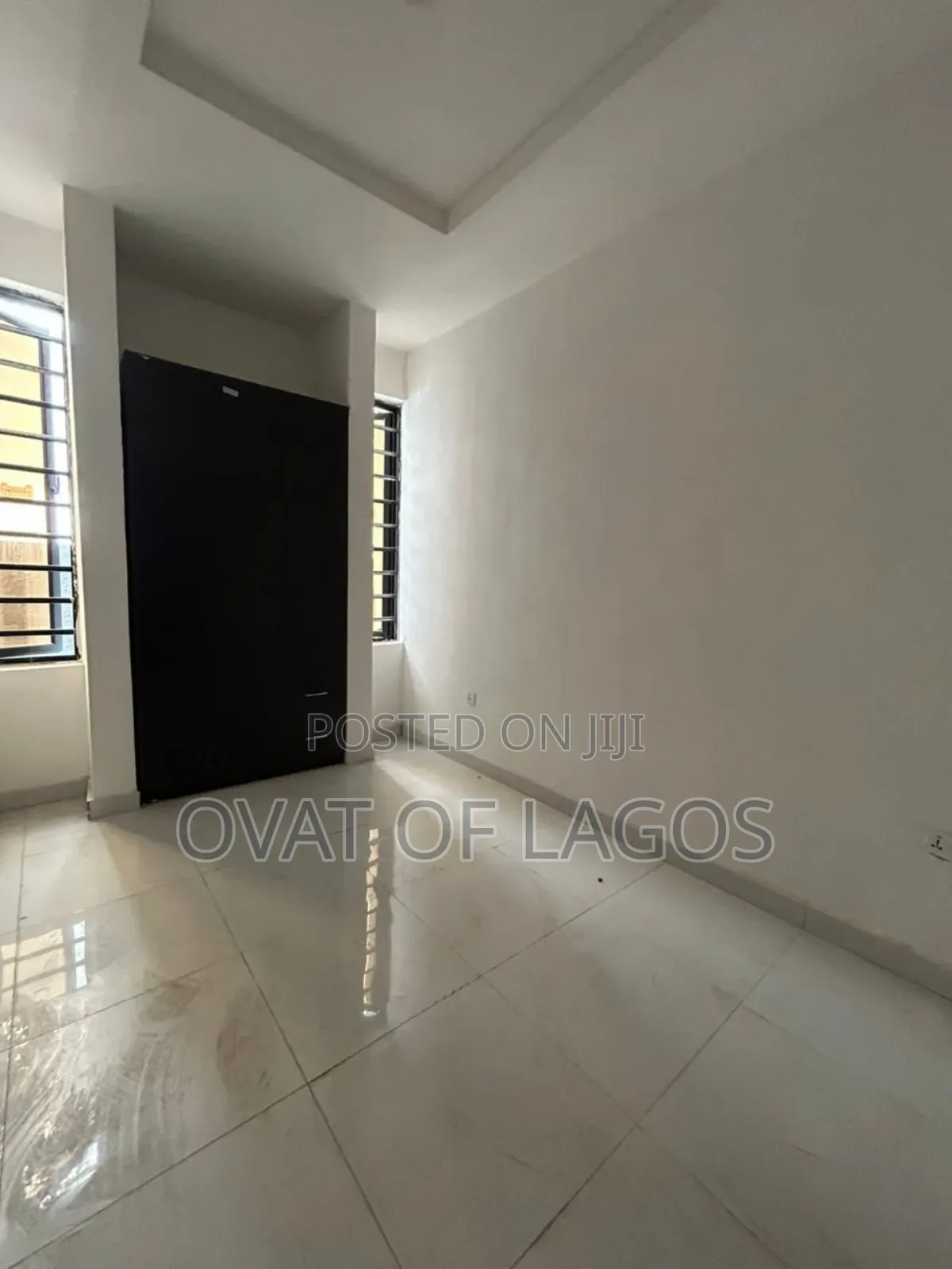 3bdrm Duplex in Ikota for sale
