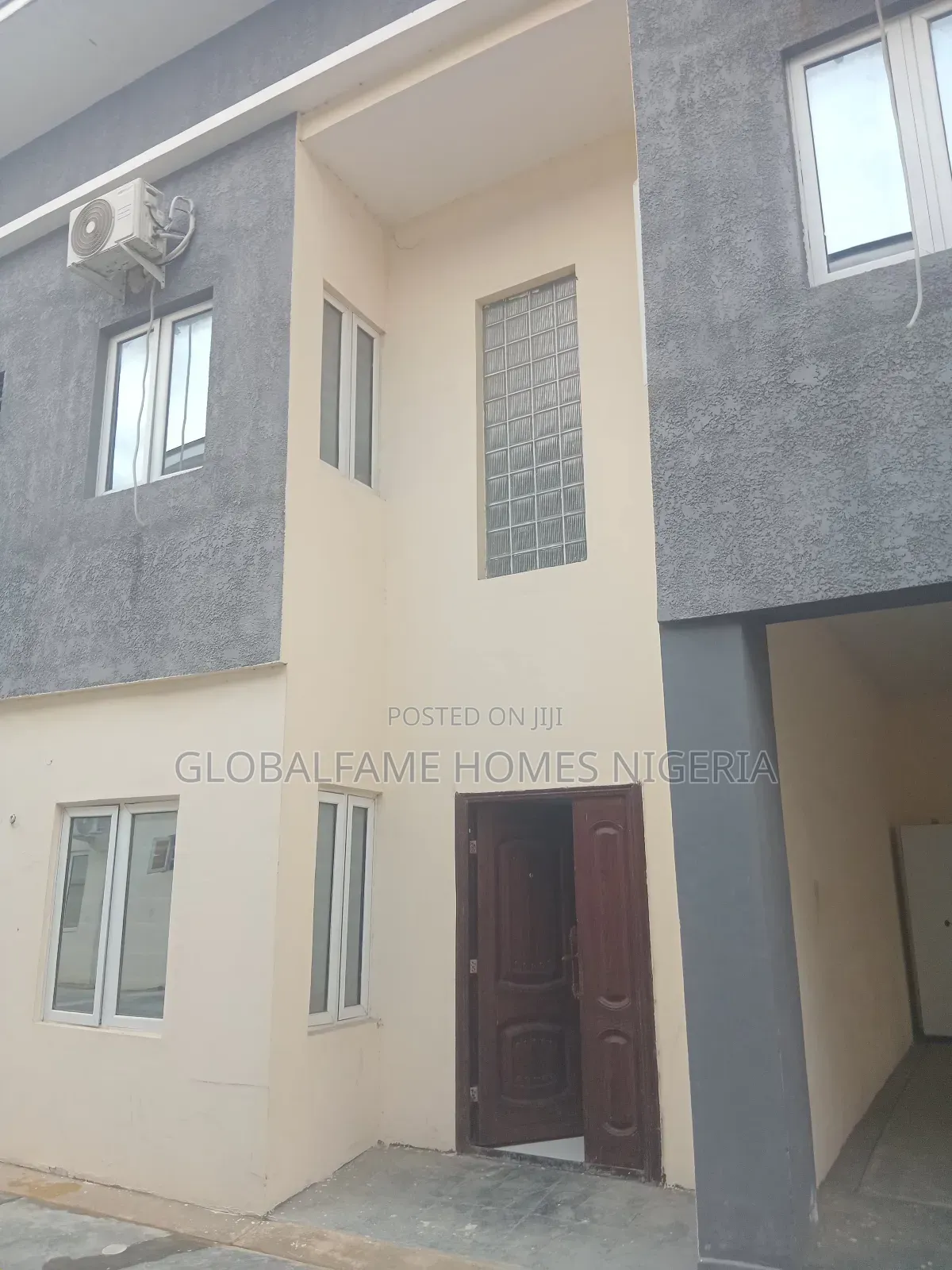 Furnished 20bdrm Block of Flats in Lakowe for rent