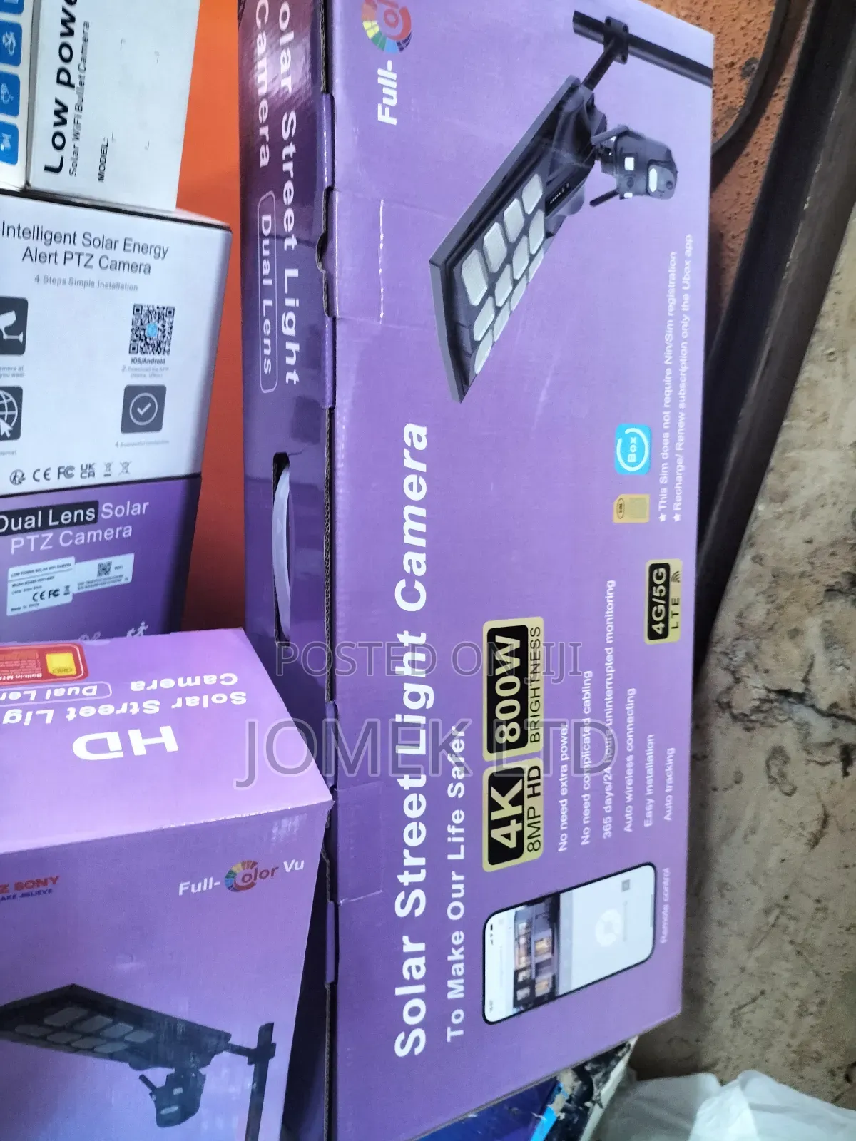 800w Dual Lens Solar Street Light Camera in-Built Battery 4g/5g Lte