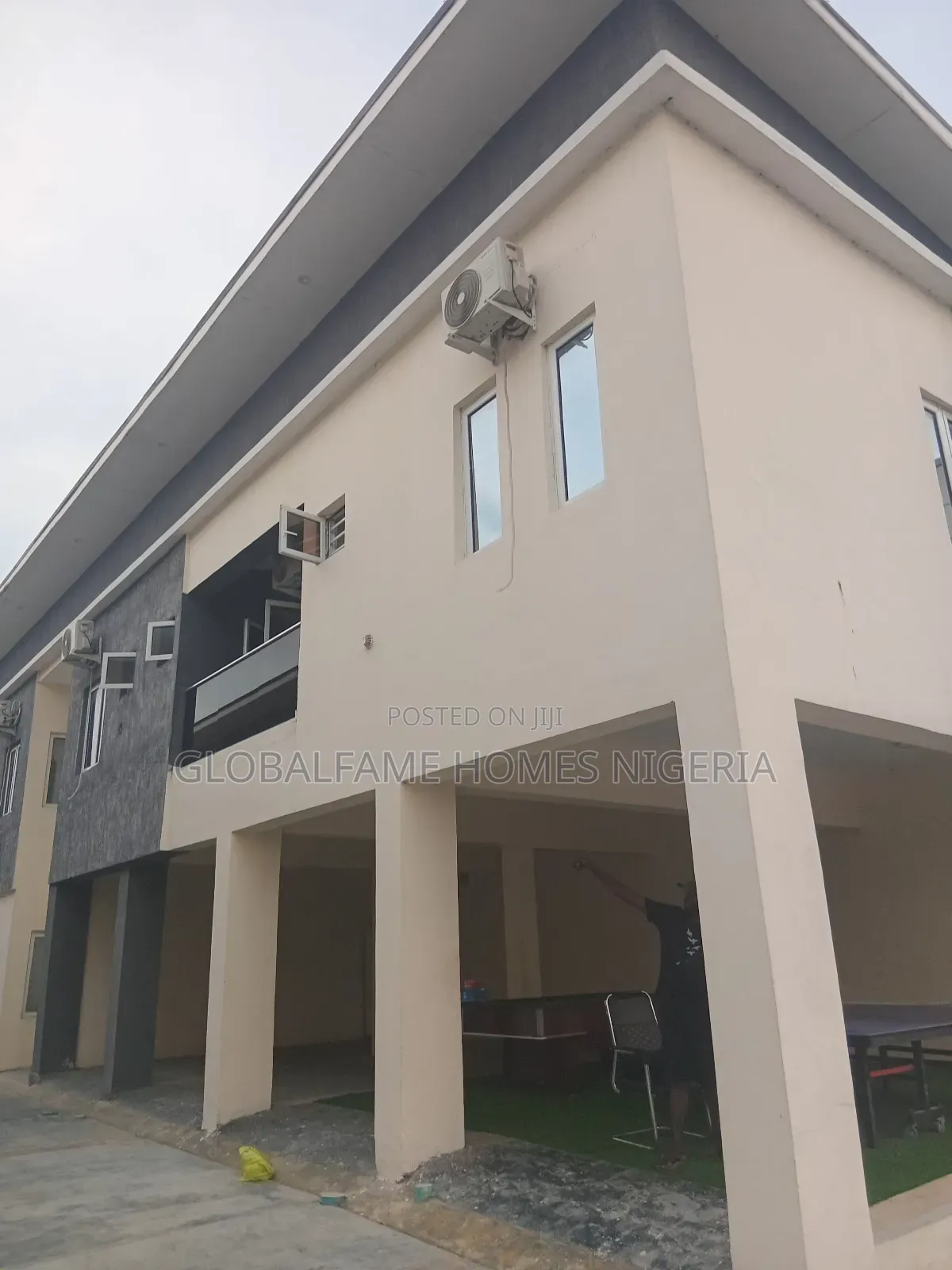 Furnished 20bdrm Block of Flats in Lakowe for rent