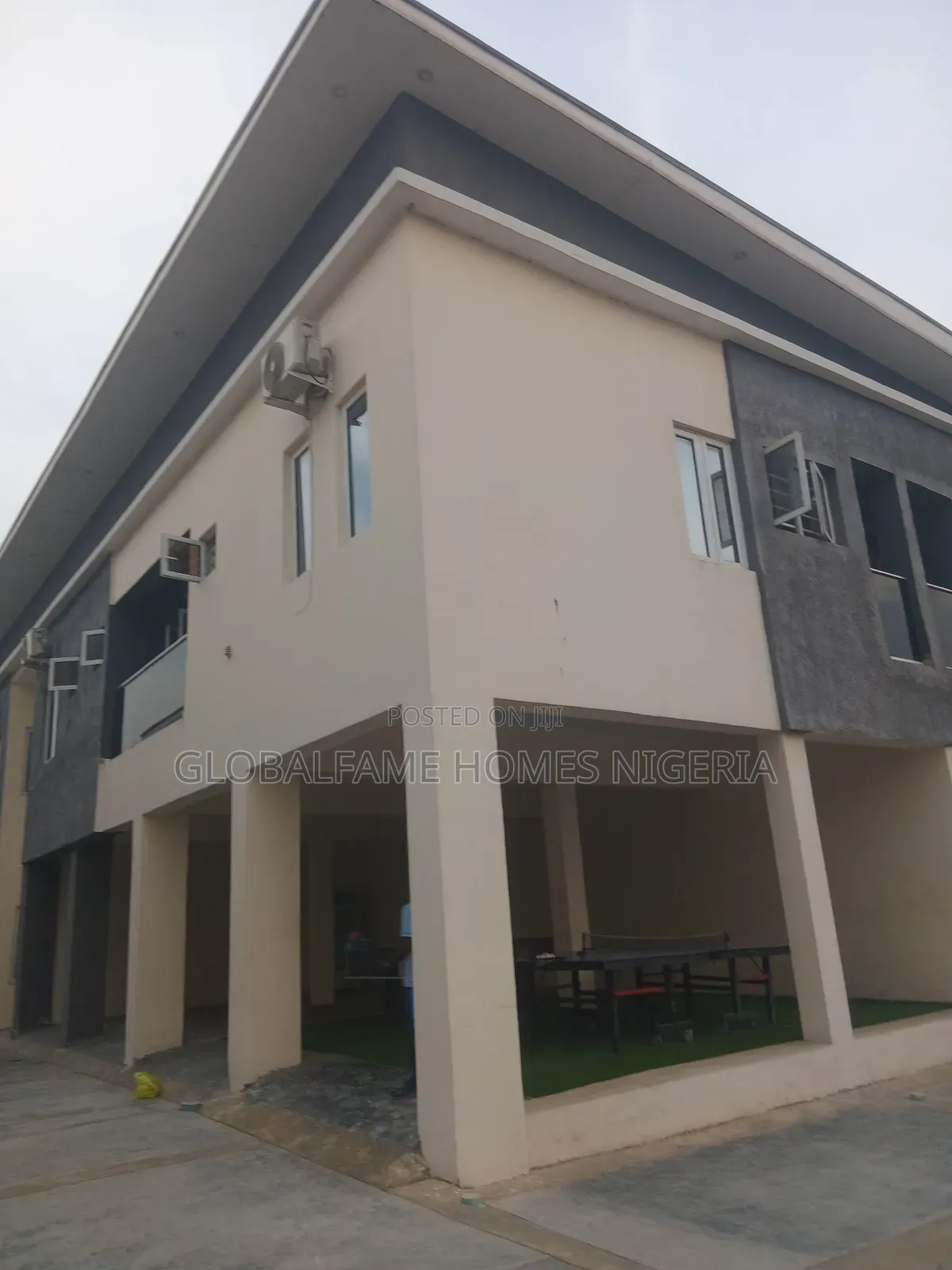 Furnished 20bdrm Block of Flats in Lakowe for rent