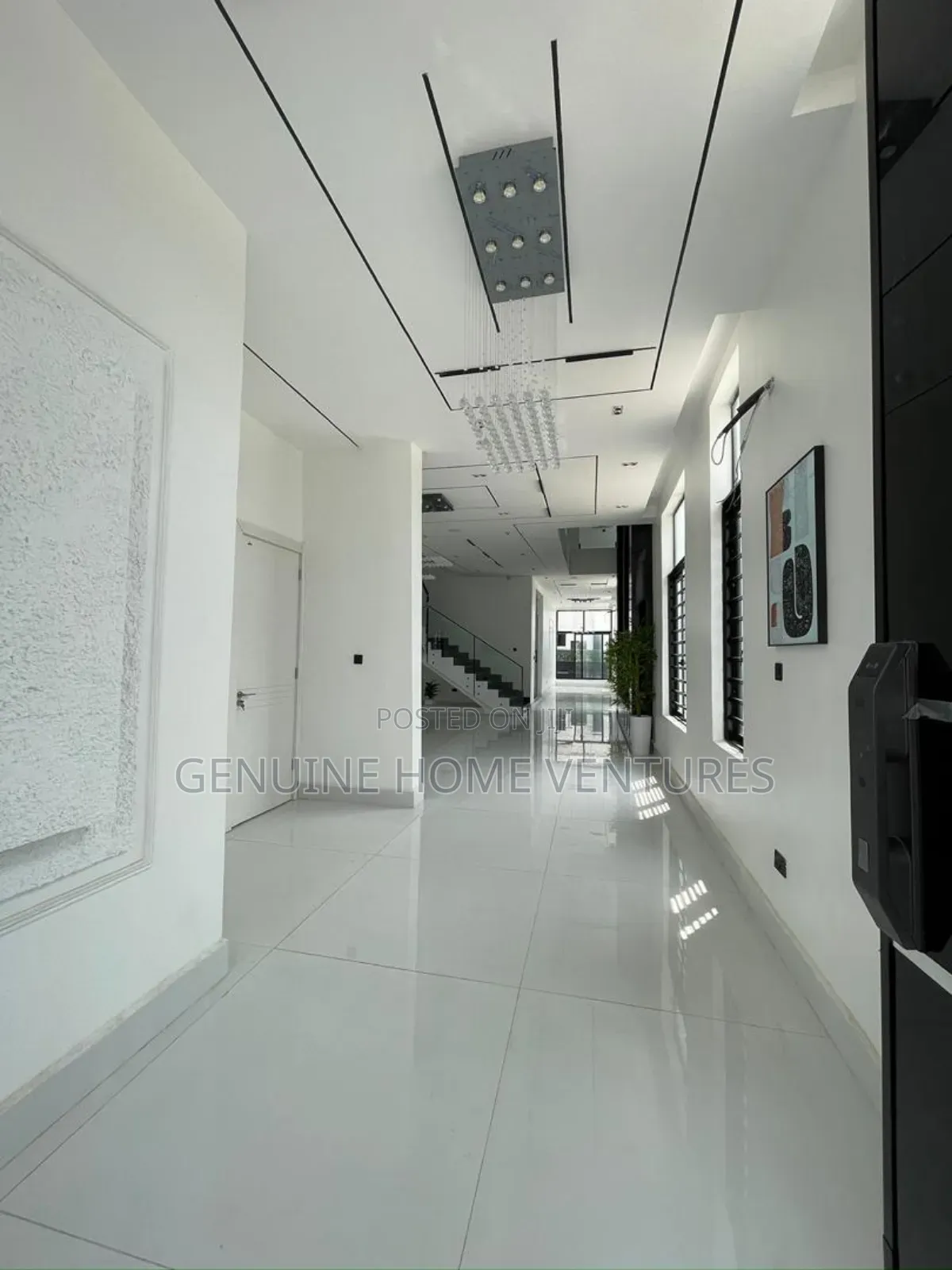 5bdrm Duplex in Orchid, Chevron for sale