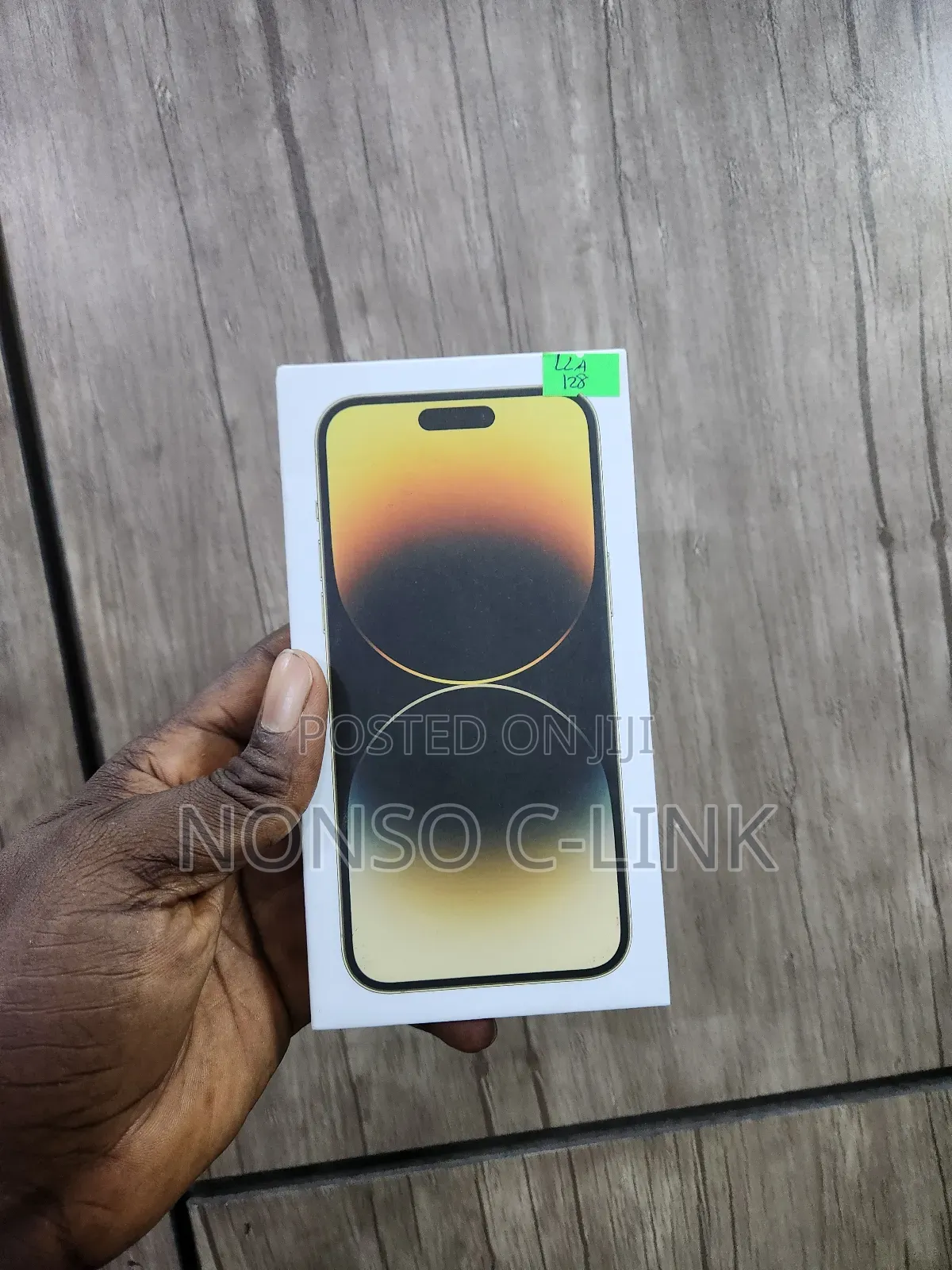 New Apple iPhone 14 Pro Max 128 GB Gold