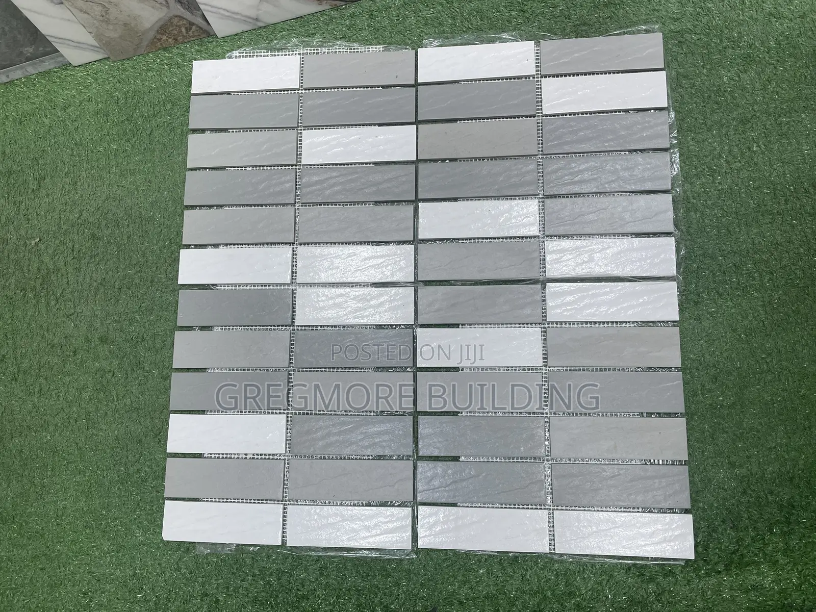 Grey White Mosaic Bricks