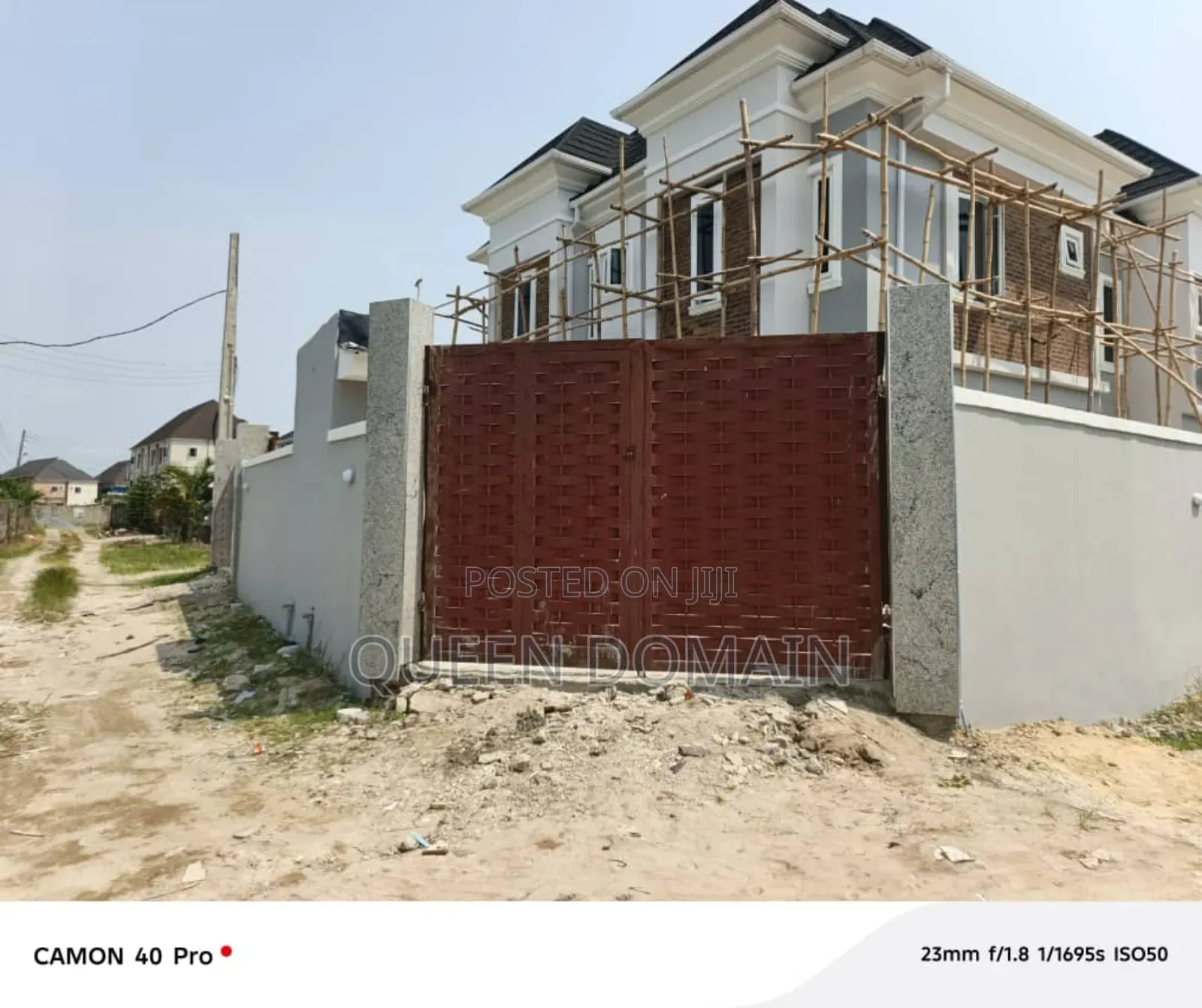 4bdrm Duplex in Hope Vill Estate, Sangotedo for rent