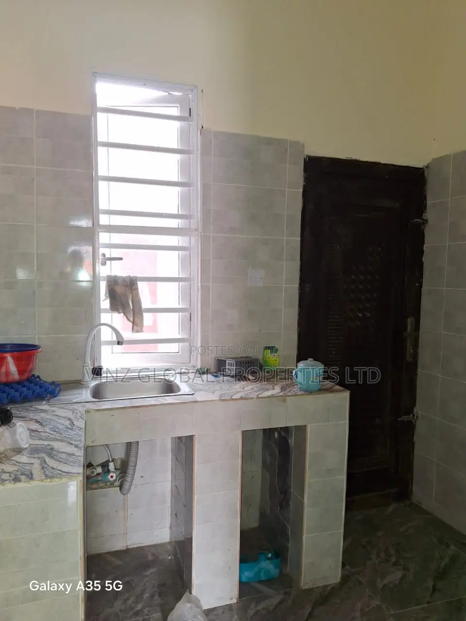 2bdrm Apartment in Sangotendo, Ajah for rent
