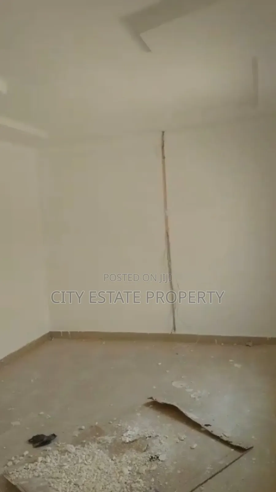 3bdrm Bungalow in City Estate, Lugbe District for rent