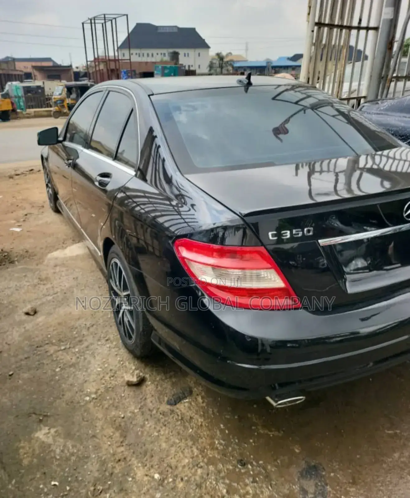 Mercedes-Benz C300 Luxury 4Matic Sedan AWD (3.0L 6cyl 7A) 2011 Black