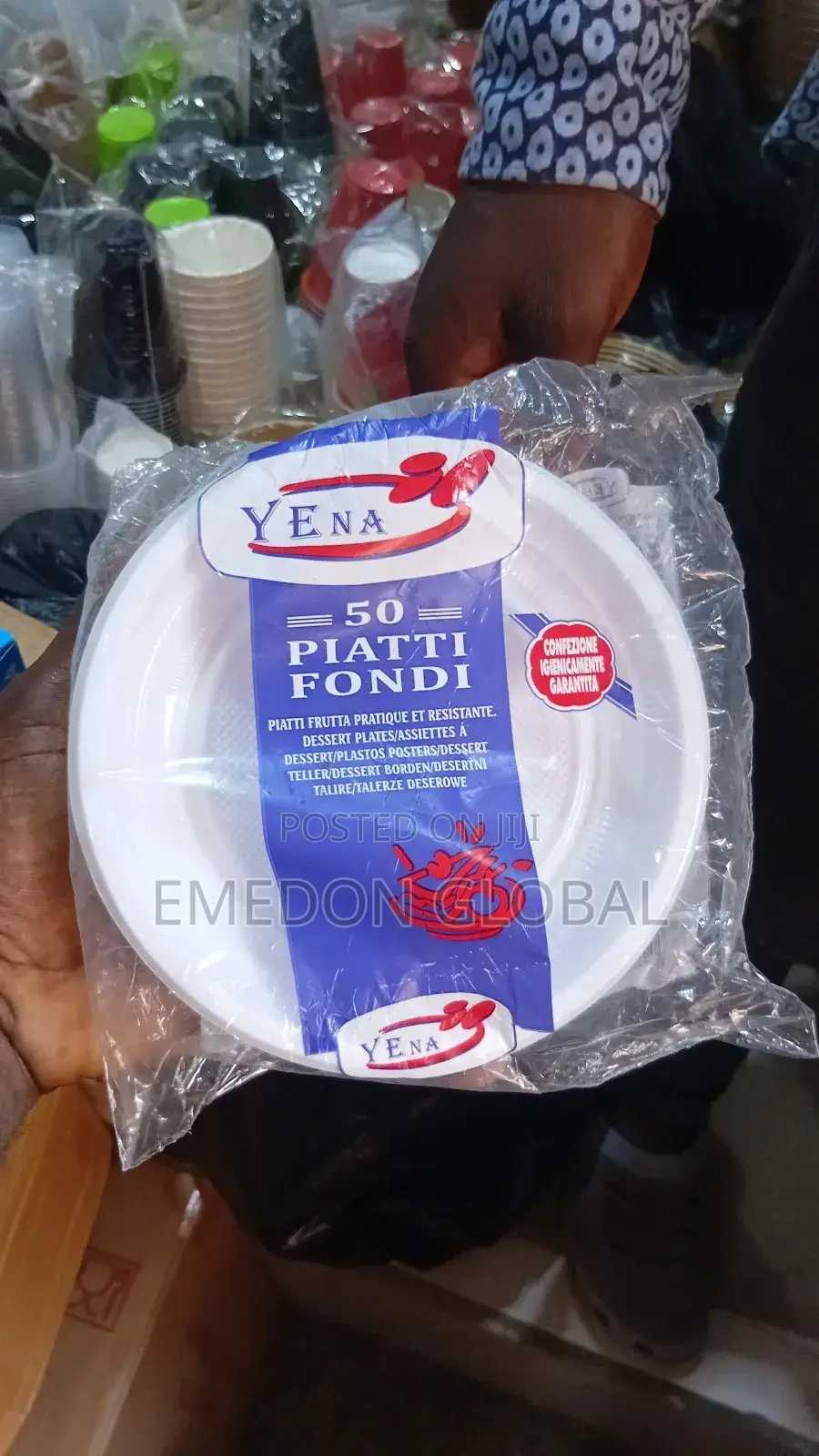 Pack of Disposable Plates. 50pcs