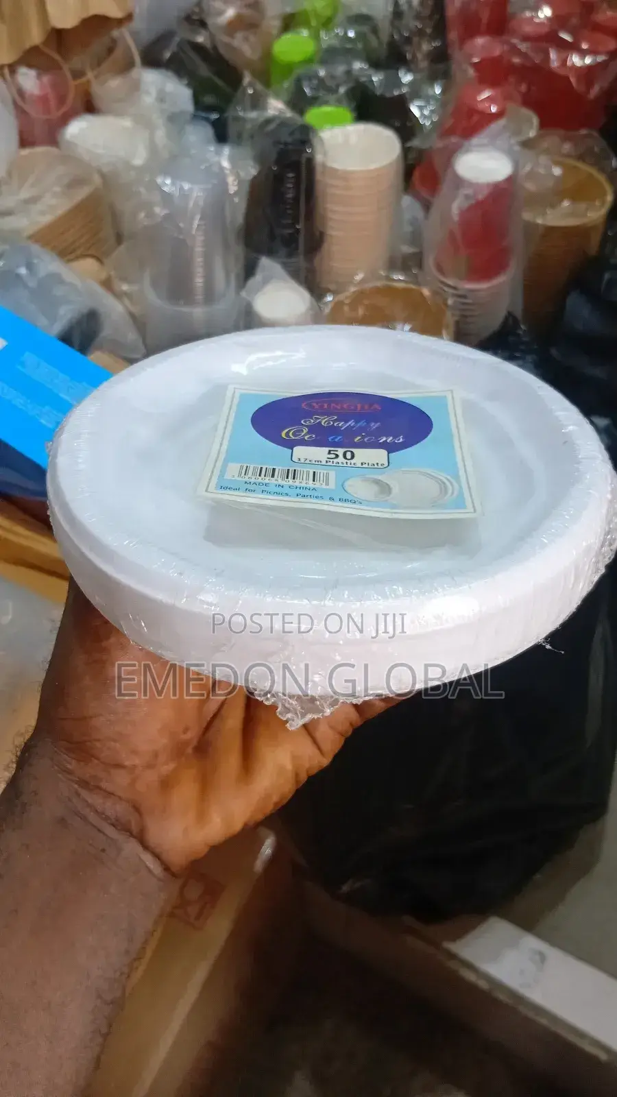 Pack of Disposable Plates. 50pcs