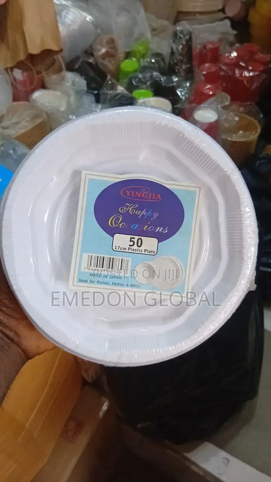 Pack of Disposable Plates. 50pcs