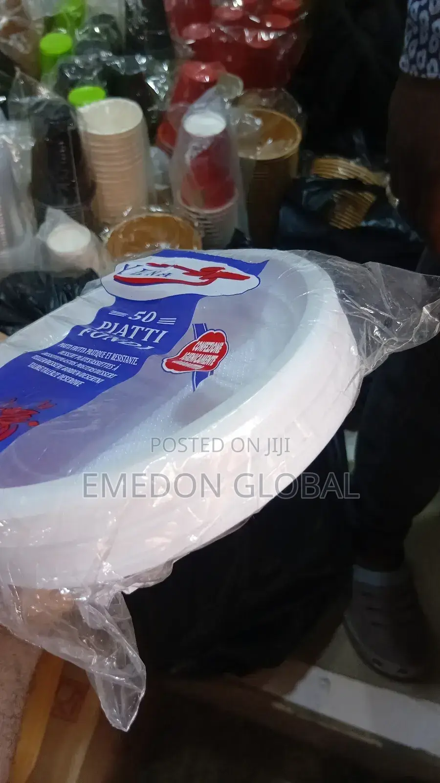 Pack of Disposable Plates. 50pcs